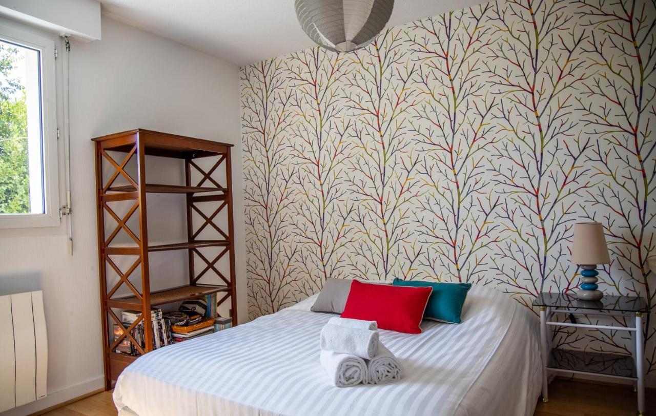 Appartement L'abstrait - T3 Avec Parking A 5 Minutes Du Port Vannes